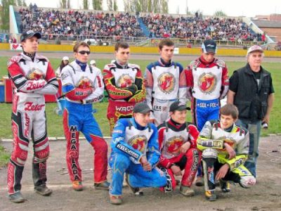 Matěj Kůs s týmem, sezona 2008