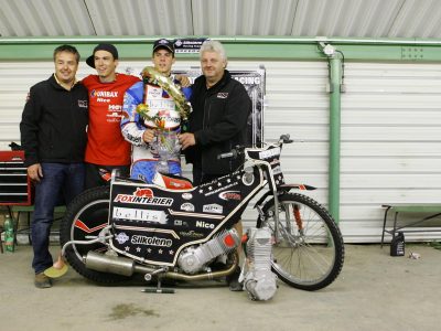 Matěj Kůs s týmem, sezona 2010