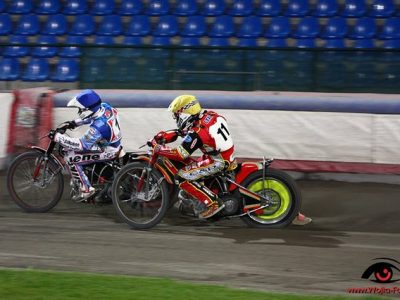 Matěj Kůs na dráze, Olymp Praha – Pardubice, 2011