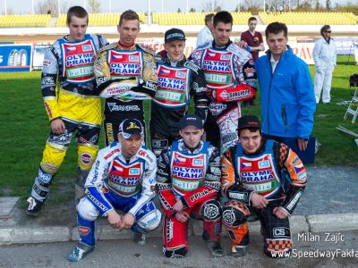 Matěj Kůs s týmem, PSK Olymp Praha – PDK Mšeno, 2013